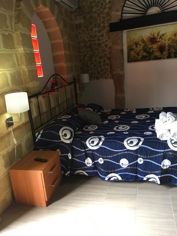 Casale Del Golfo Guest House Castellammare del Golfo Bagian luar foto